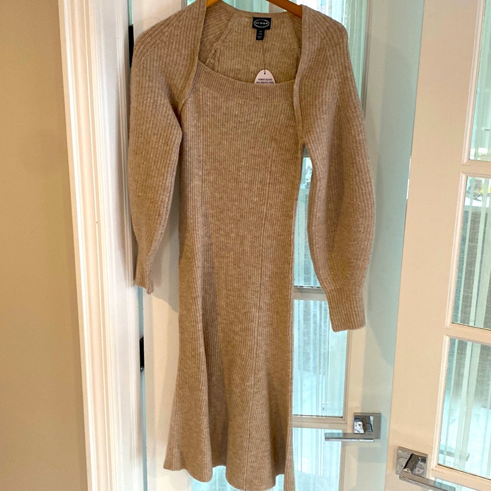 SCOOP SWEATER DRESS NWT
